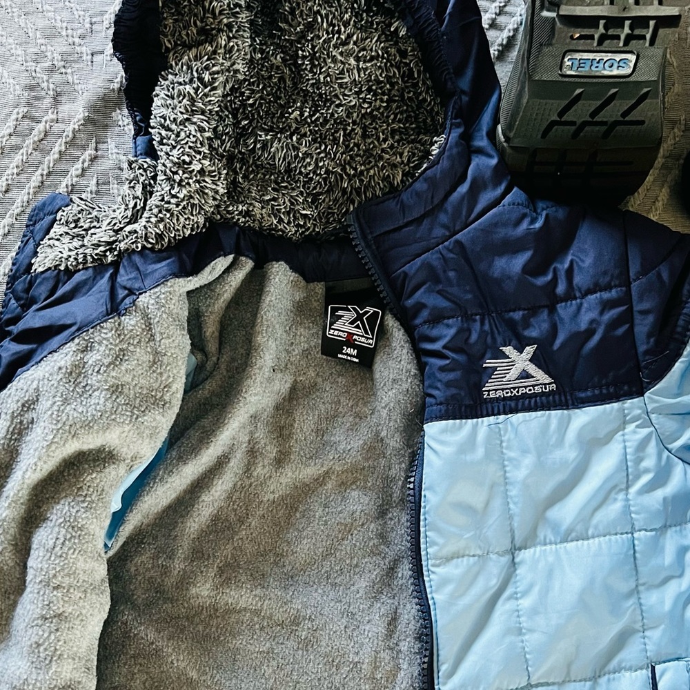 Get ready for the winter!! 24m snow outwear with jacket and size 7 Sorrel boots - Picture 6 of 6